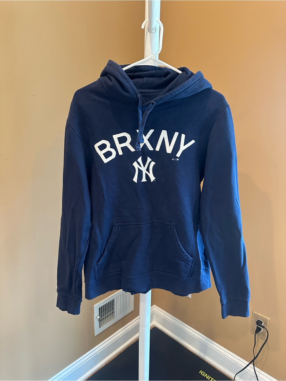 Yankees Fanatic Pullover Hoodie